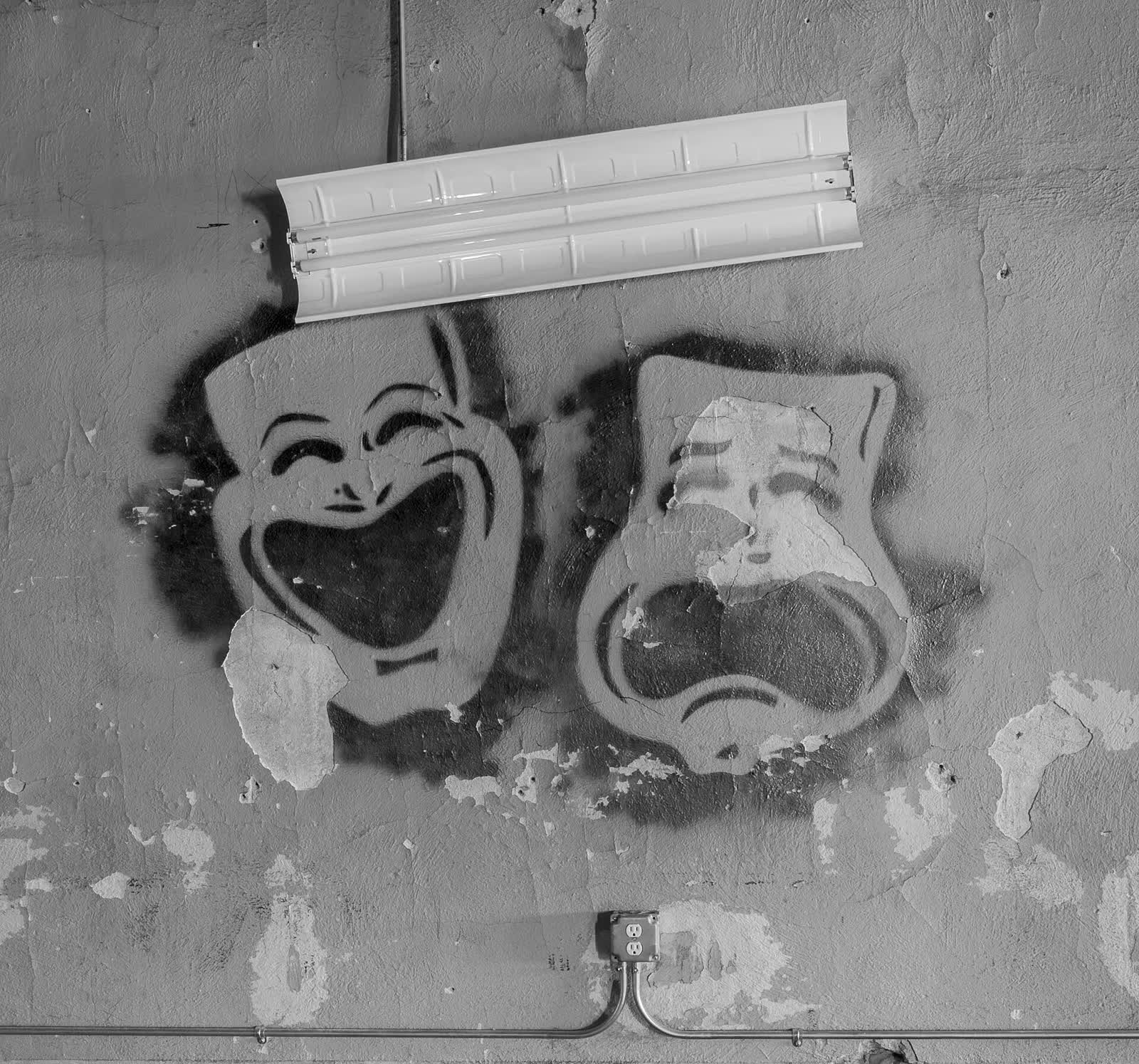 Sculpted comedy and tragedy masks on the Princess Theatre in Decatur, Alabama