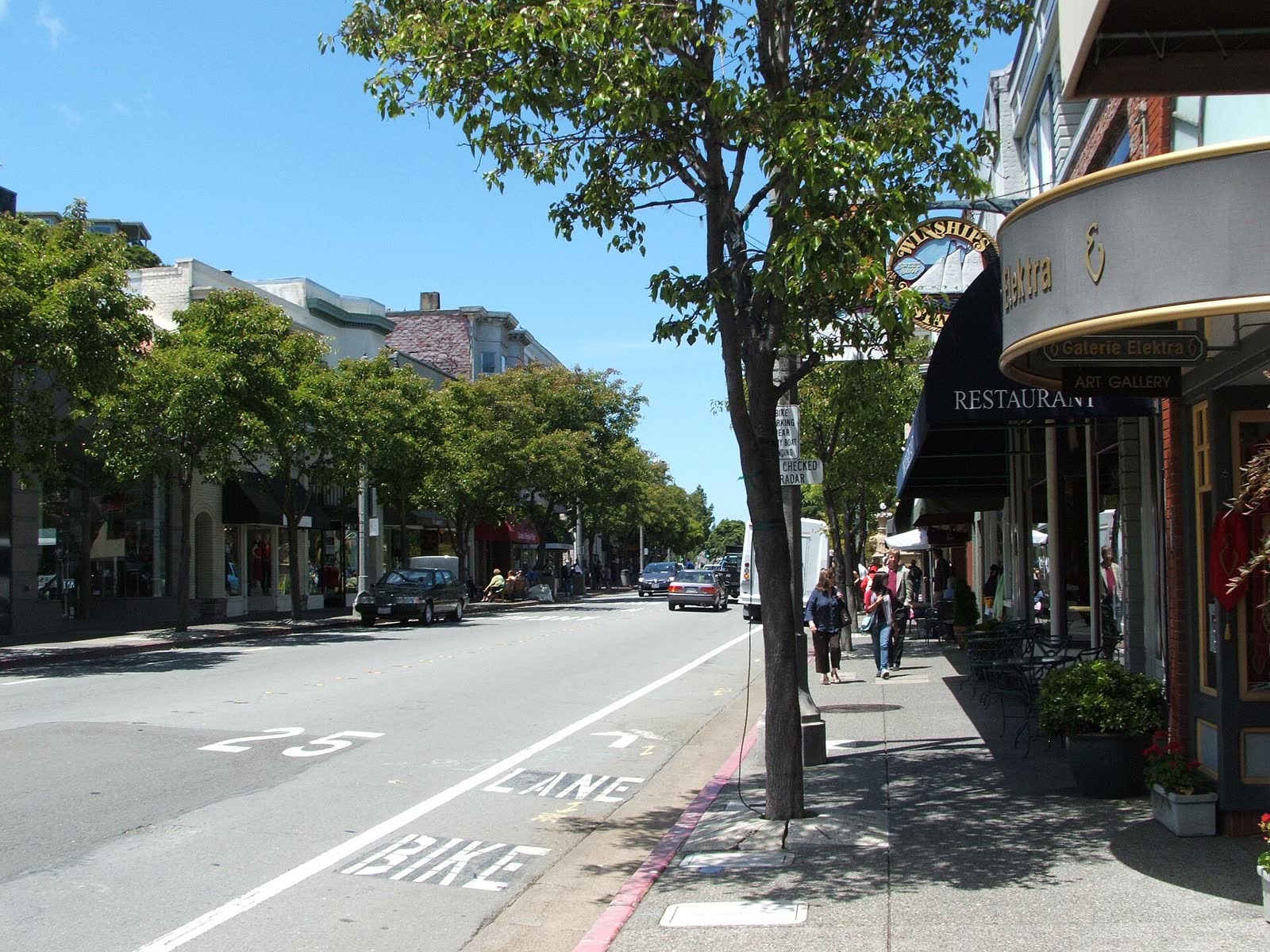 Street view of downtown Sausalito, California