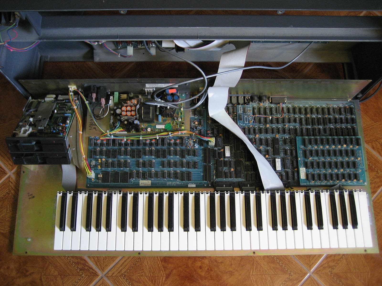 An E-mu Emulator II sampling keyboard with its lid raised