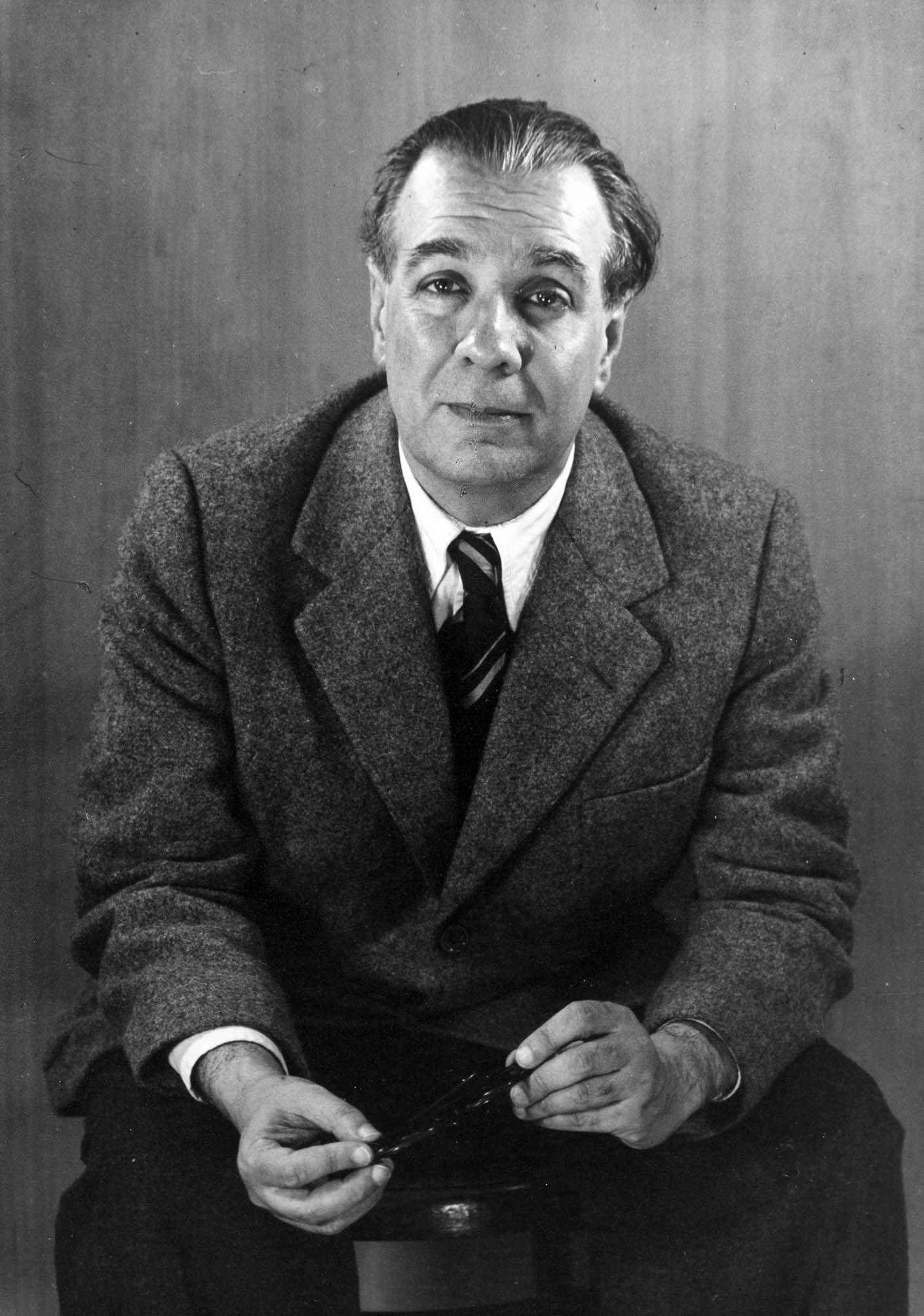 Black and white portrait of the Argentine writer Jorge Luis Borges in 1951