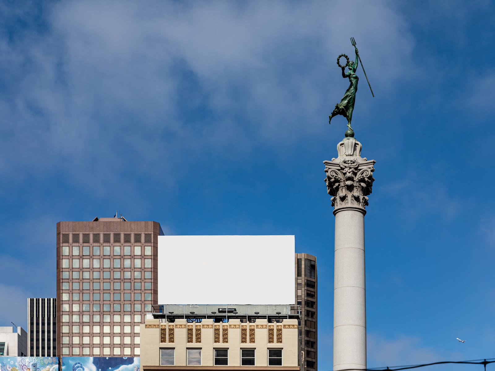 Union Square in downtown San Francisco with the Dewey Monument column at its center